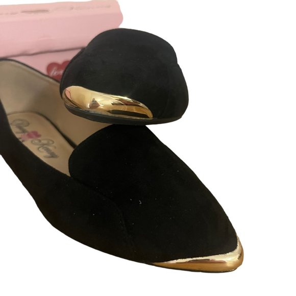 Penny Loves Kenny Nik Black Faux Suede Flats Gold Tipped Toe Sz 7.5 Wide - Picture 7 of 11